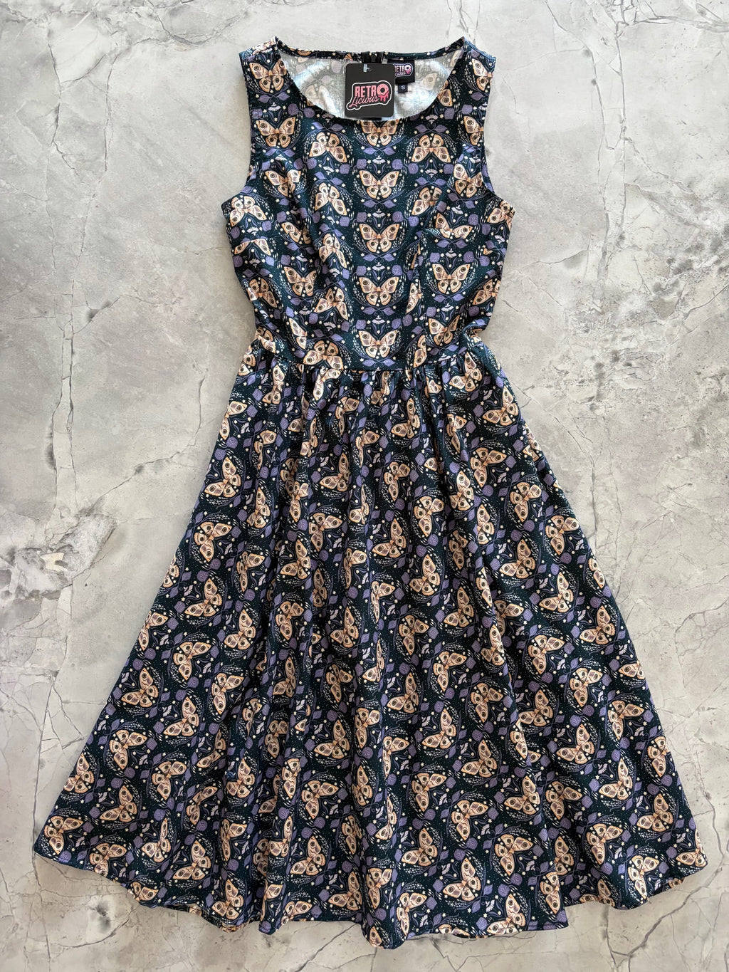 Vestido Midi Moth
