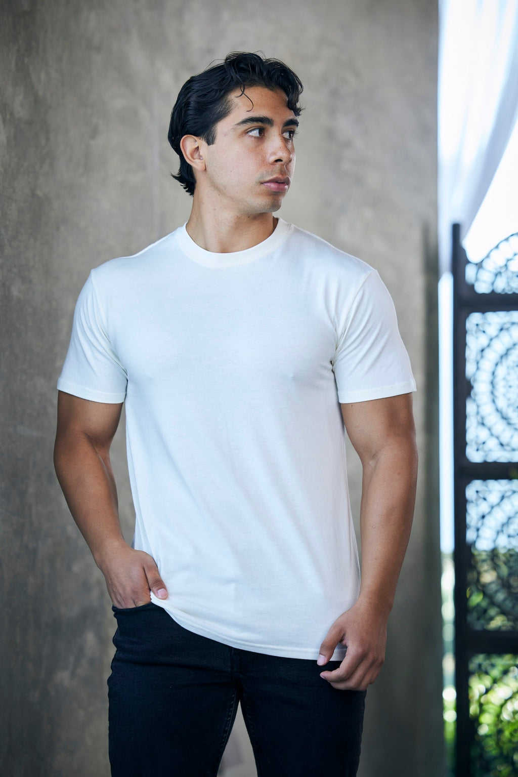 Men's short-sleeved bamboo t-shirt - classic fit