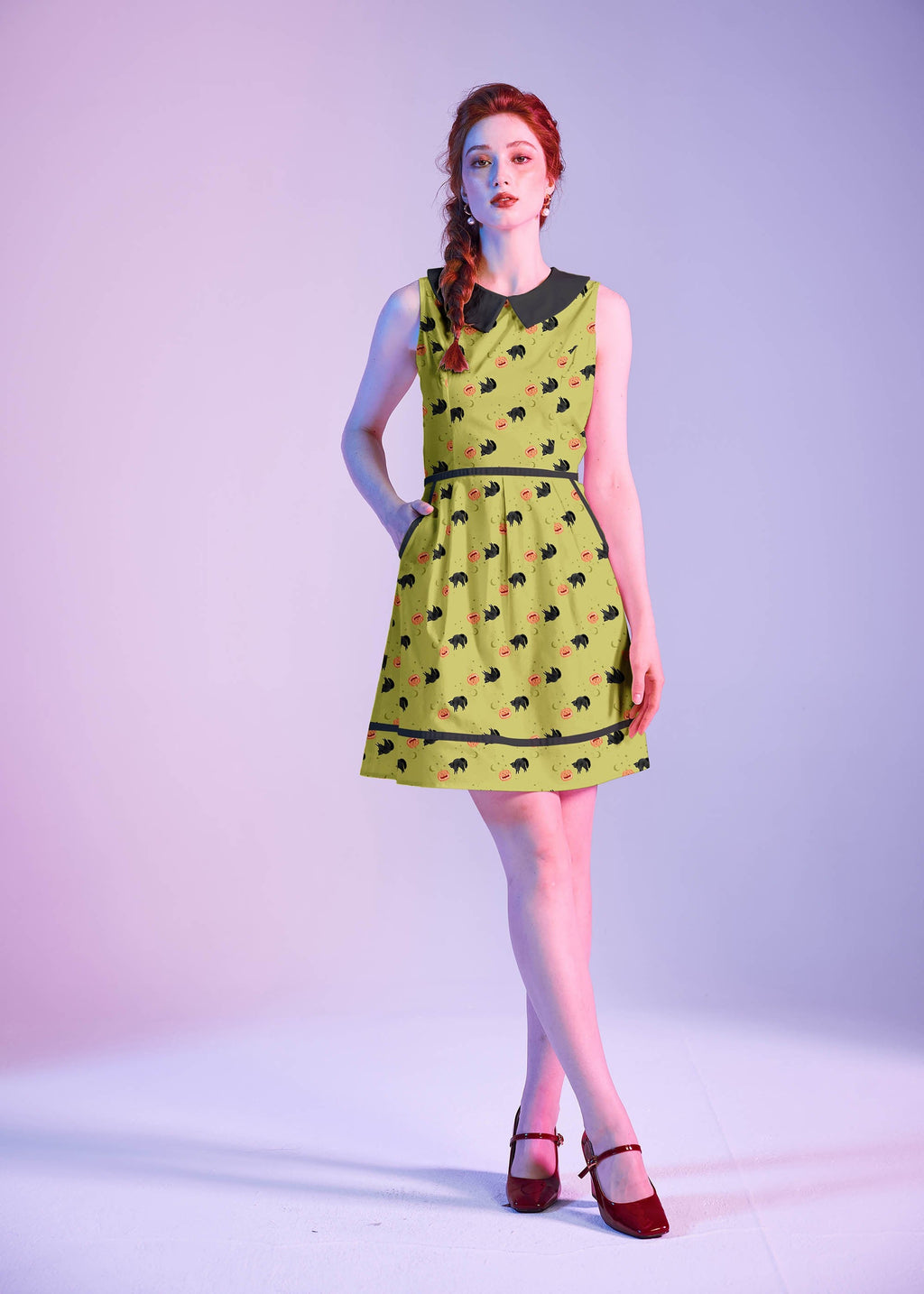 Vestido con cuello de gato negro