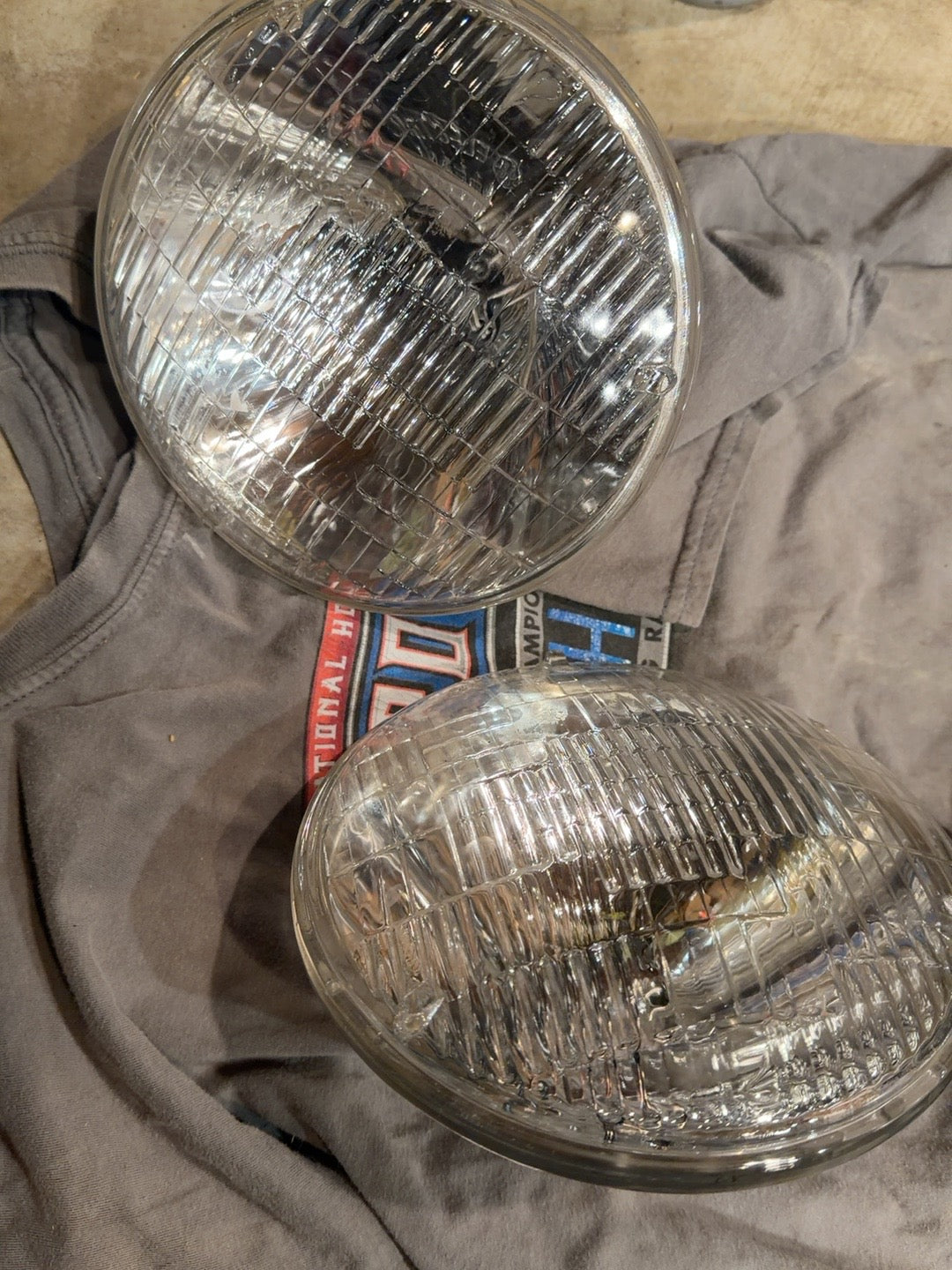 GE 7-Inch Round Sealed-Beam Headlamps — Pair, Untested