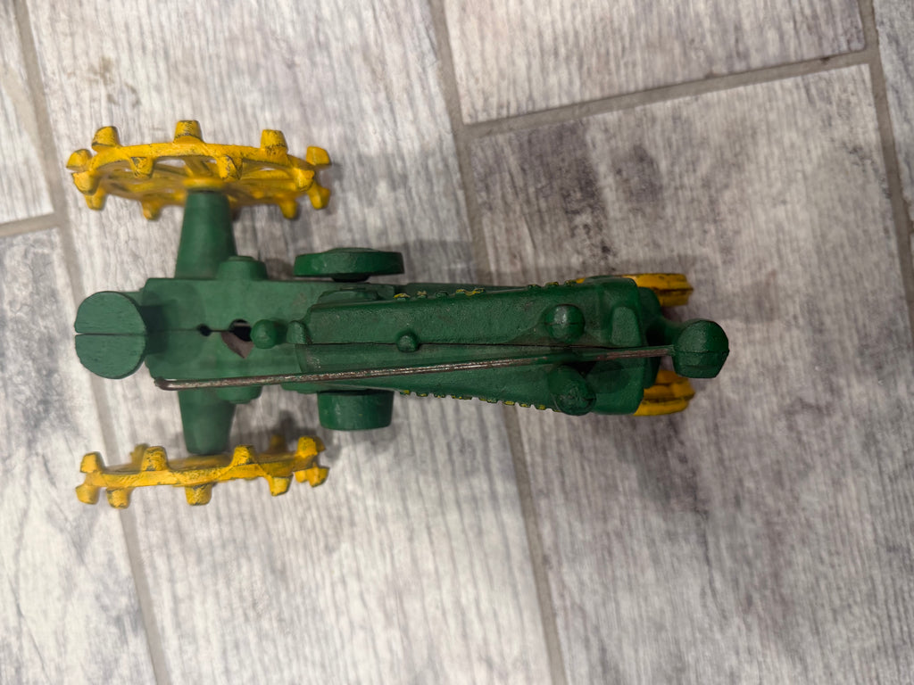 Lot of 20+ Vintage John Deere diecast tractors mixed scales