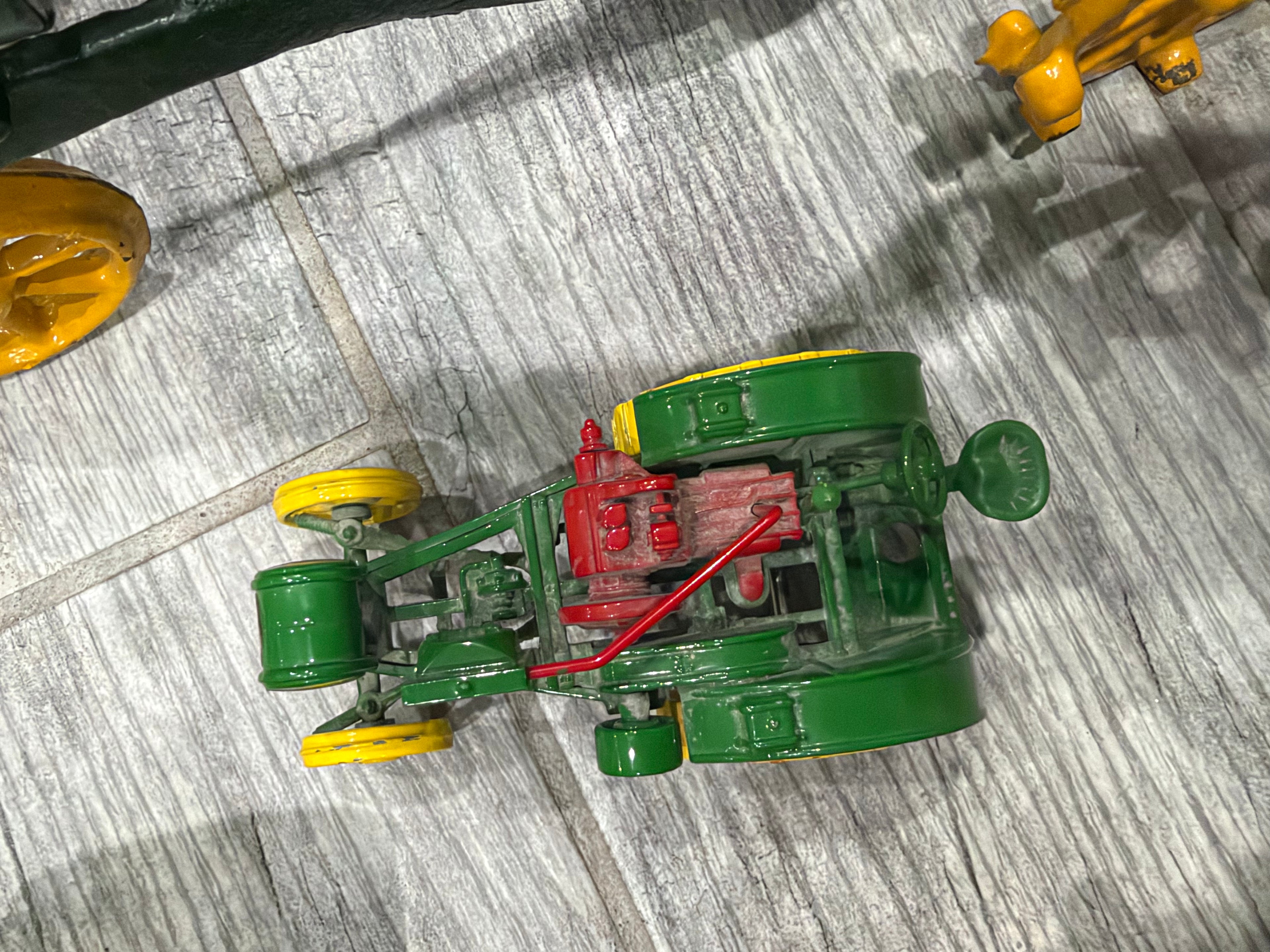 Lot of 20+ Vintage John Deere diecast tractors mixed scales
