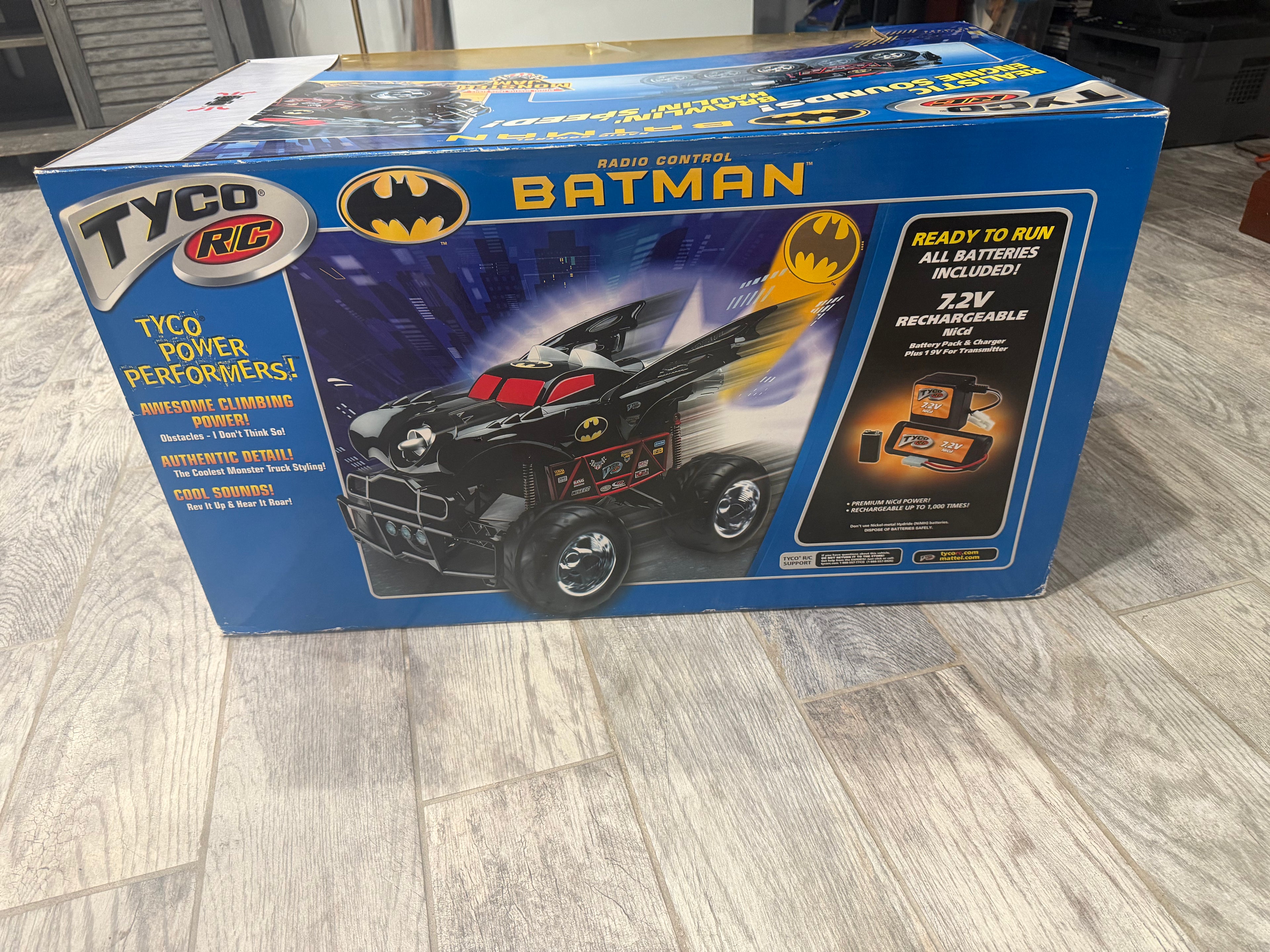 Tyco r/c Monster Jam Batman radio control