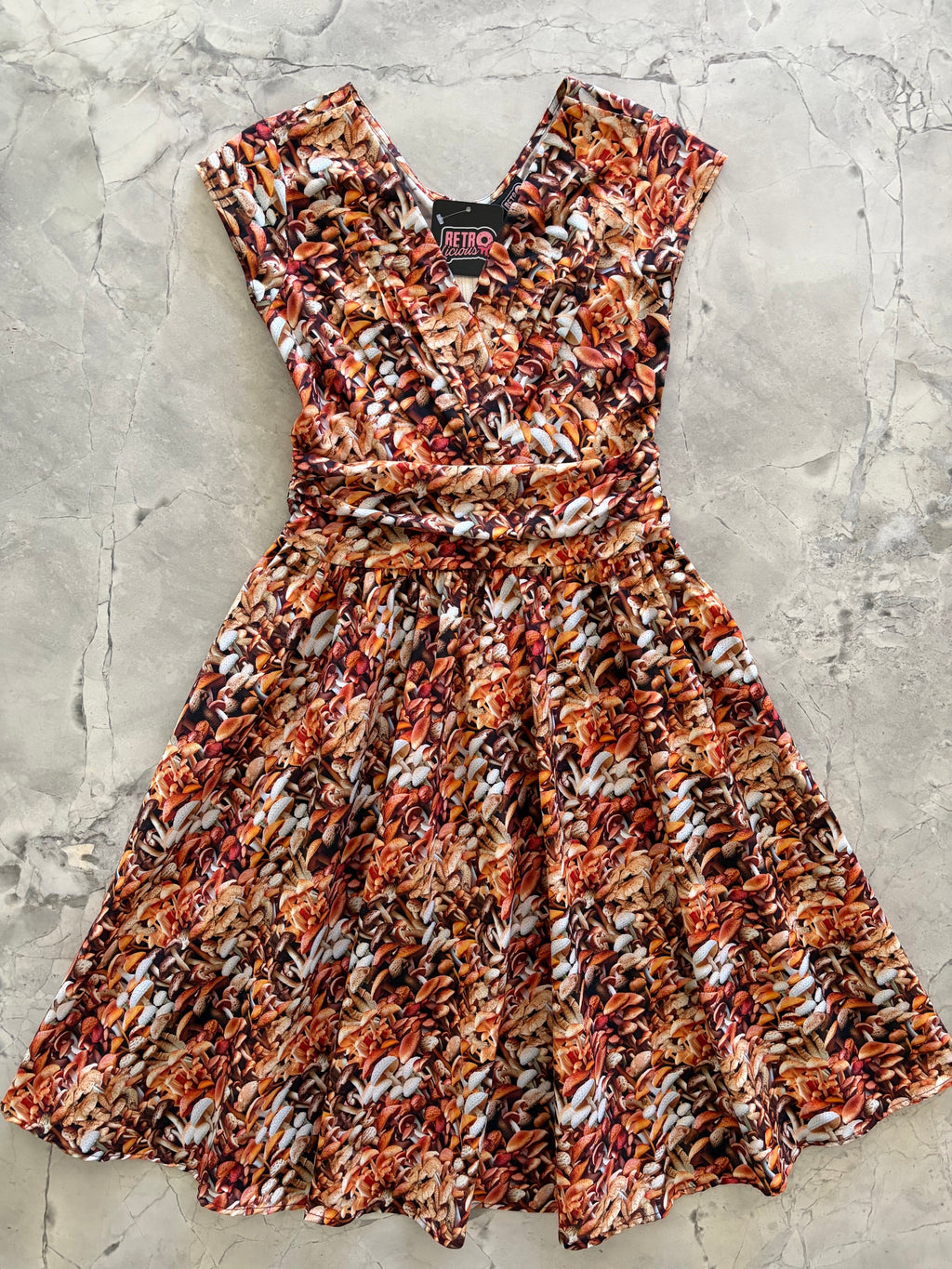 Vestido Greta color champiñón