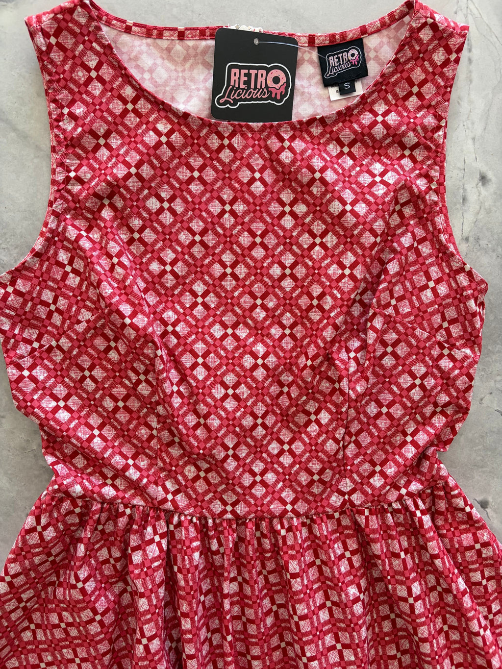 Vestido midi rojo diamante