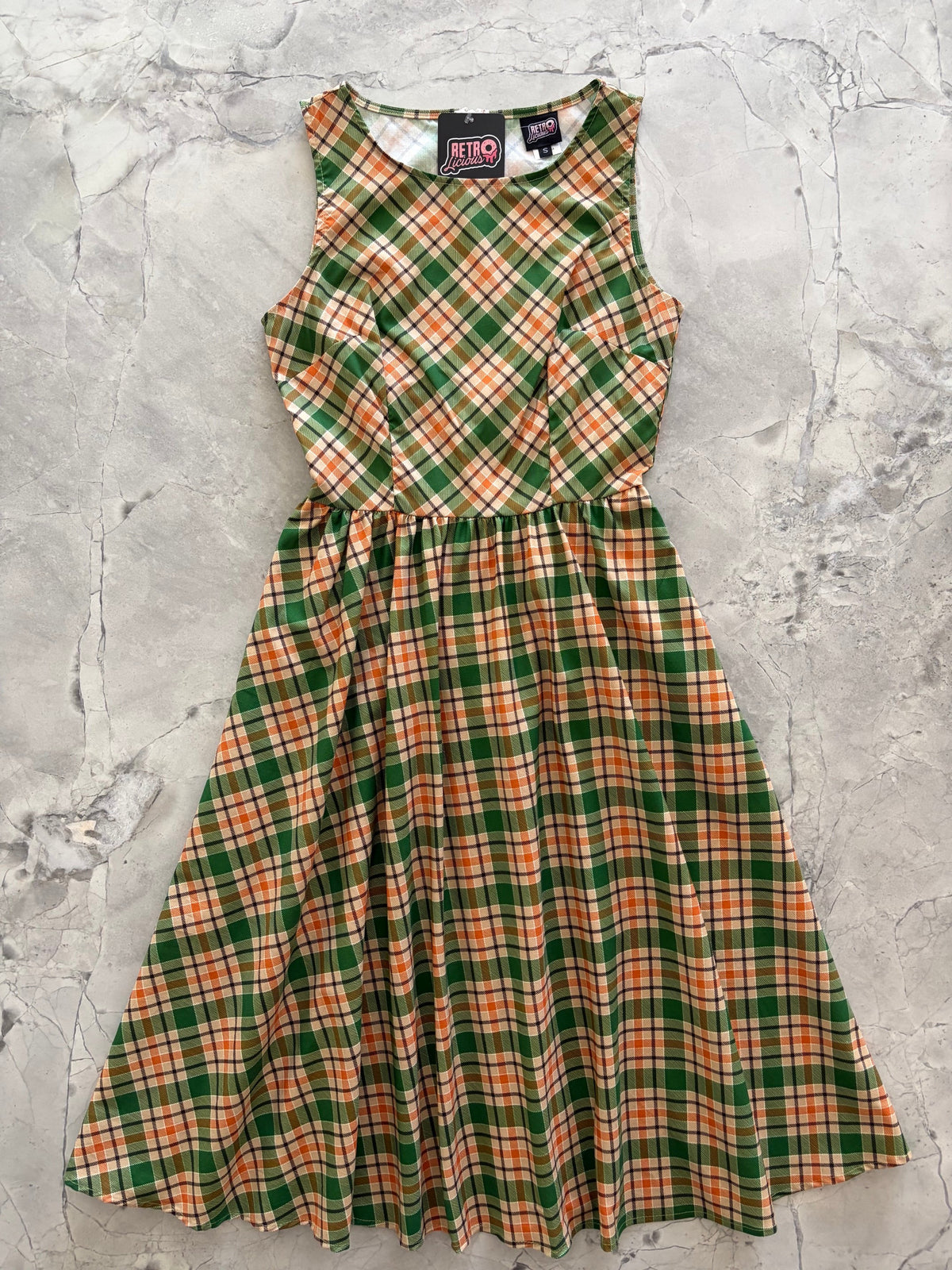 Vestido midi de cuadros en tonos óxido y verde