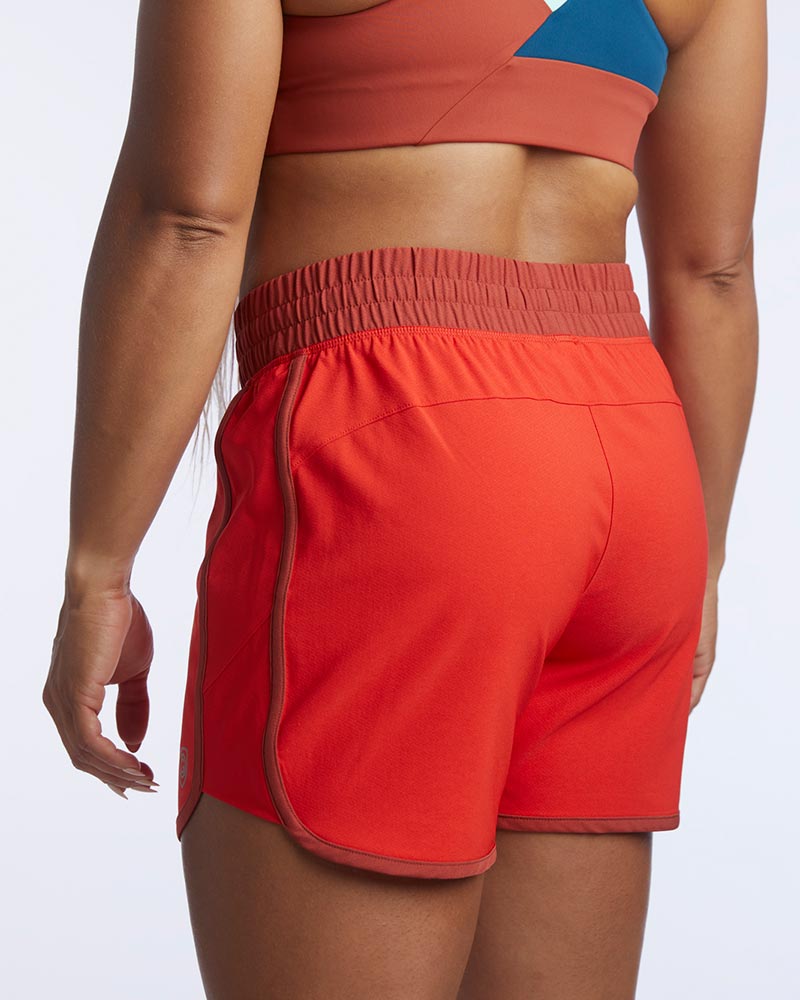 Pantalones cortos deportivos Indie para mujer
