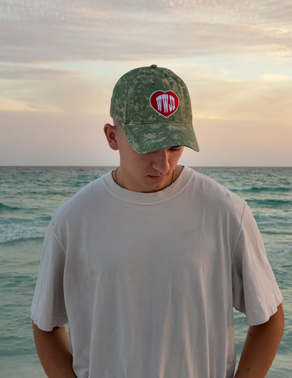 Gorra de camuflaje WWJD