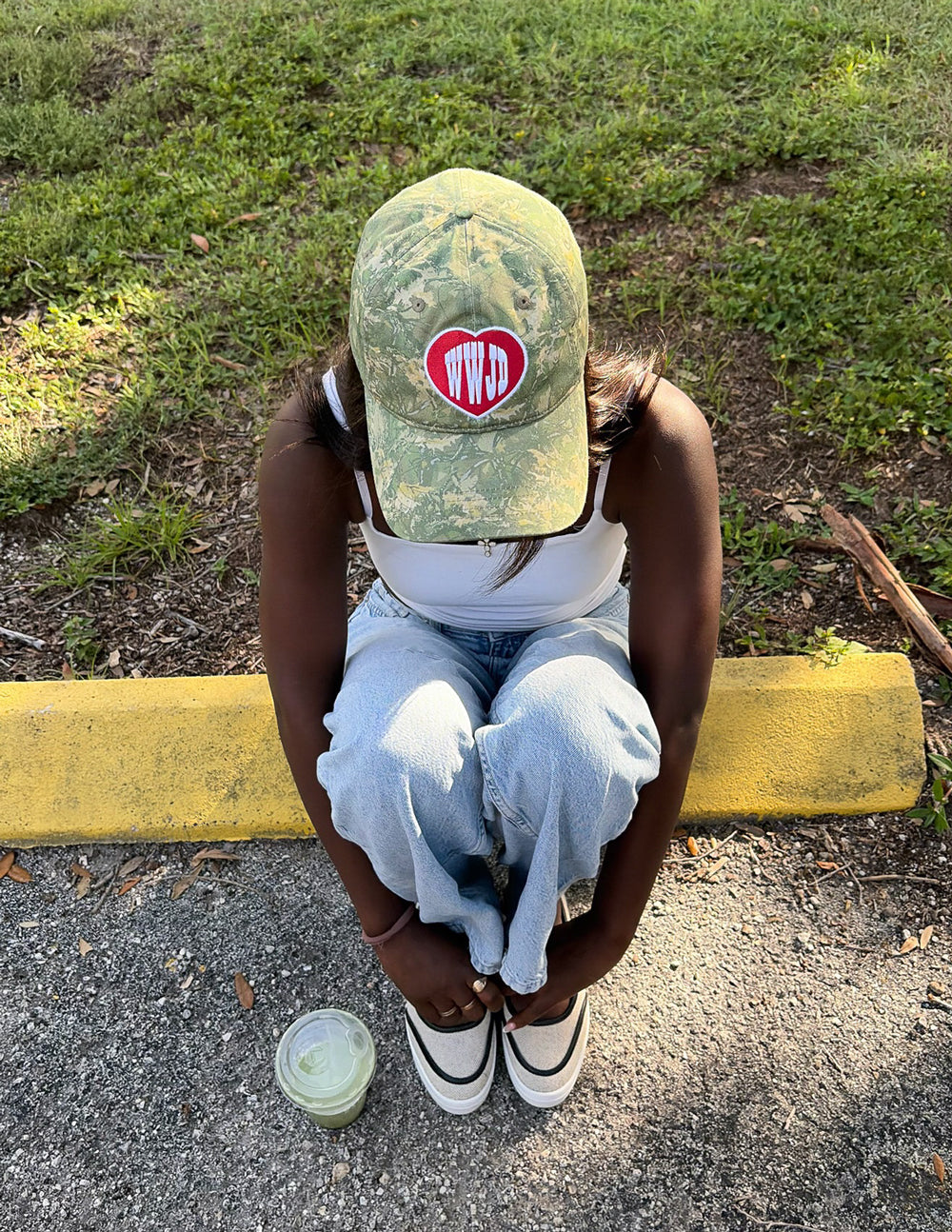 Gorra de camuflaje WWJD