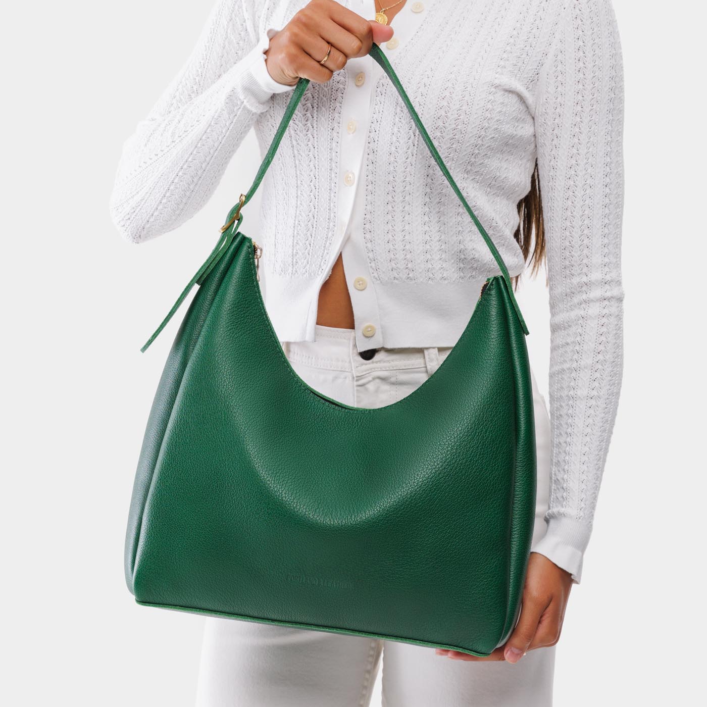https://cdn.shopify.com/s/files/1/0712/1227/files/aspen-shoulder-bag-large-bacalar-1852-Edit.jpg?v=1770413200