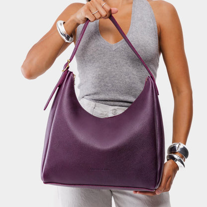 https://cdn.shopify.com/s/files/1/0712/1227/files/aspen-shoulder-bag-large-plum-635-Edit.jpg?v=1770413200