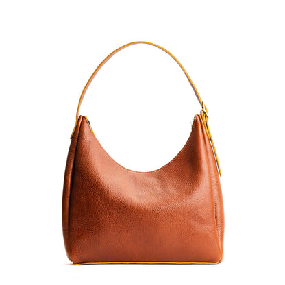 https://cdn.shopify.com/s/files/1/0712/1227/files/aspen-shoulder-bag-large-sienna-wo-PLG-1.jpg?v=1770413200