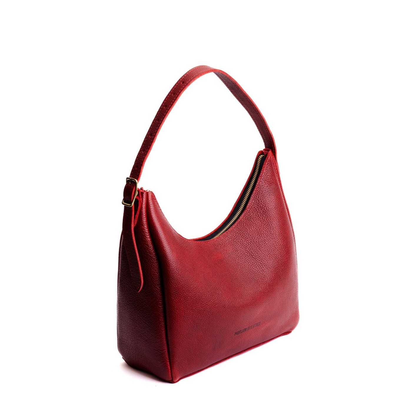 https://cdn.shopify.com/s/files/1/0712/1227/files/aspen-shoulder-bag-medium-chili-red-wo-PLG-2.jpg?v=1770413200