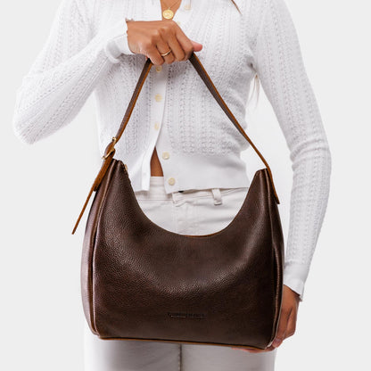 https://cdn.shopify.com/s/files/1/0712/1227/files/aspen-shoulder-bag-medium-coldbrew-1858-Edit.jpg?v=1770413200