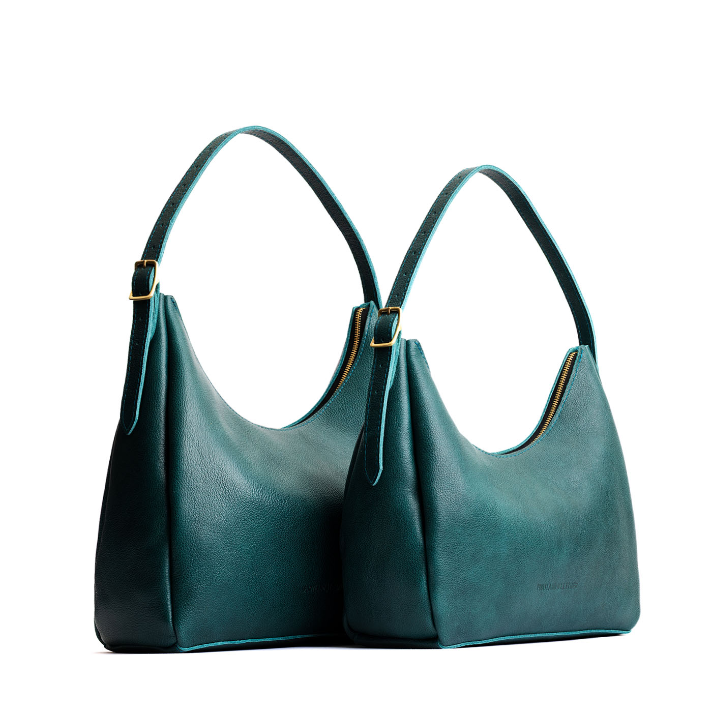 https://cdn.shopify.com/s/files/1/0712/1227/files/aspen-shoulder-bag-sea-glass-comparison-wo-PLG.jpg?v=1767121370
