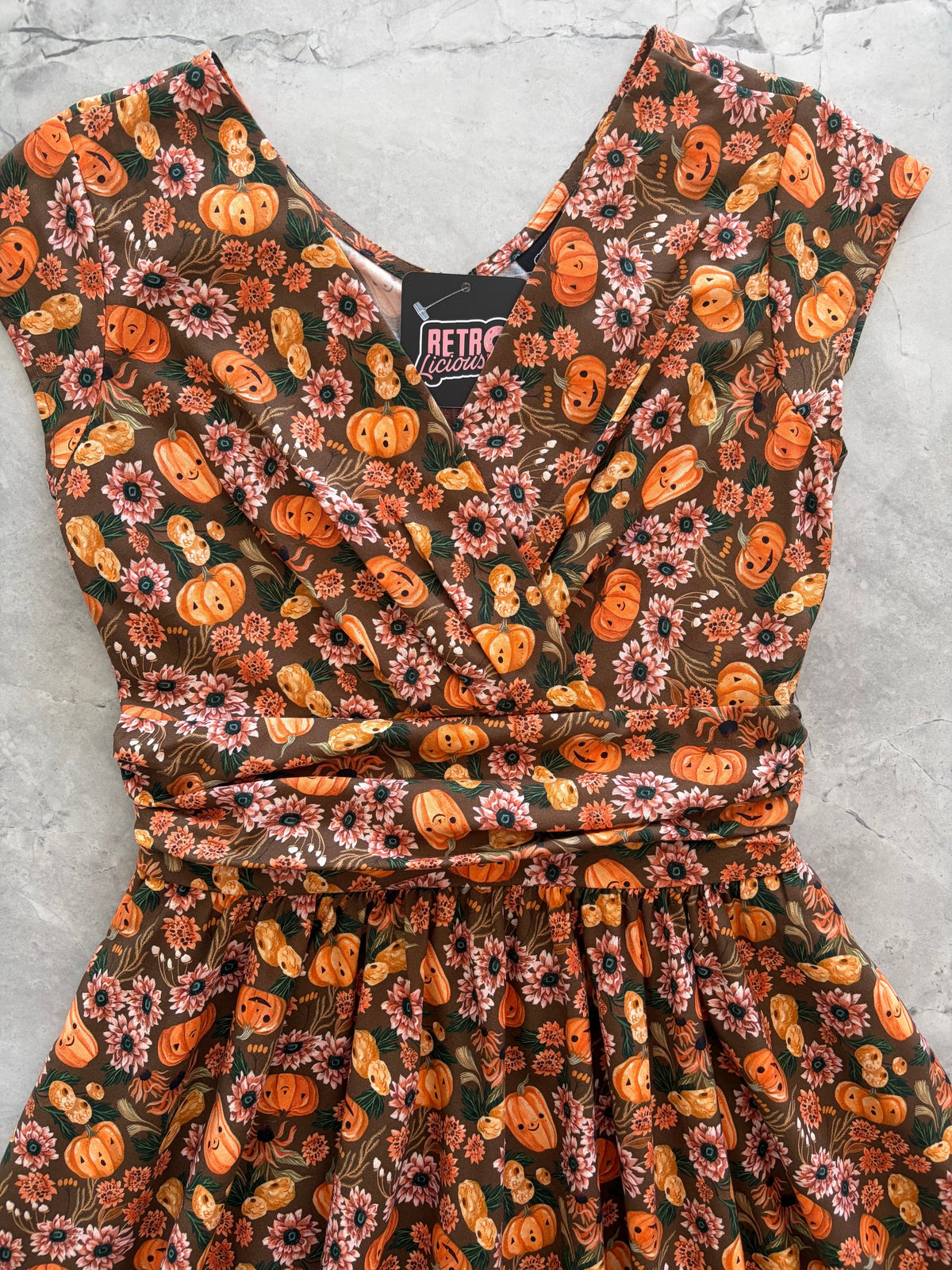 Vestido Greta de calabazas y flores