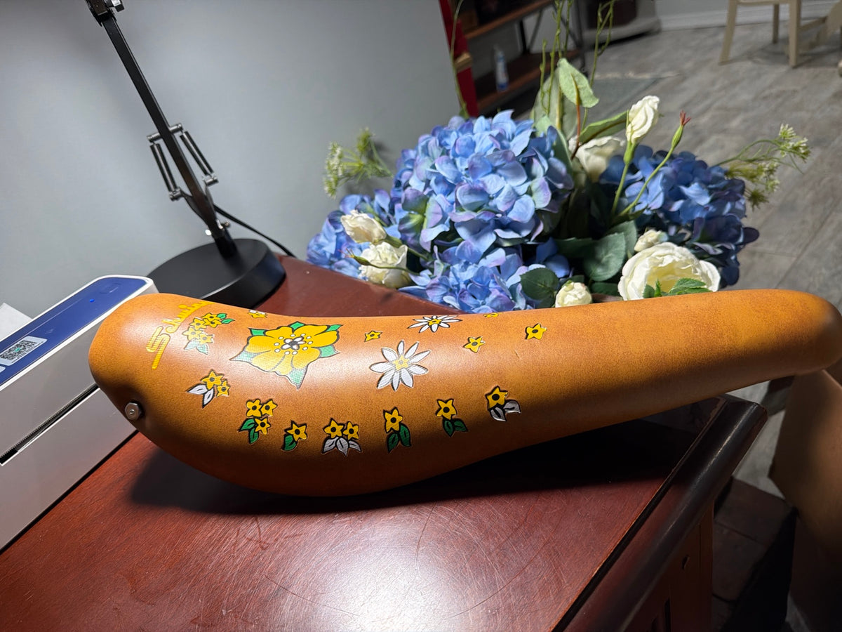 Vintage Schwinn Permaco 936 floral banana bicycle seat side view
