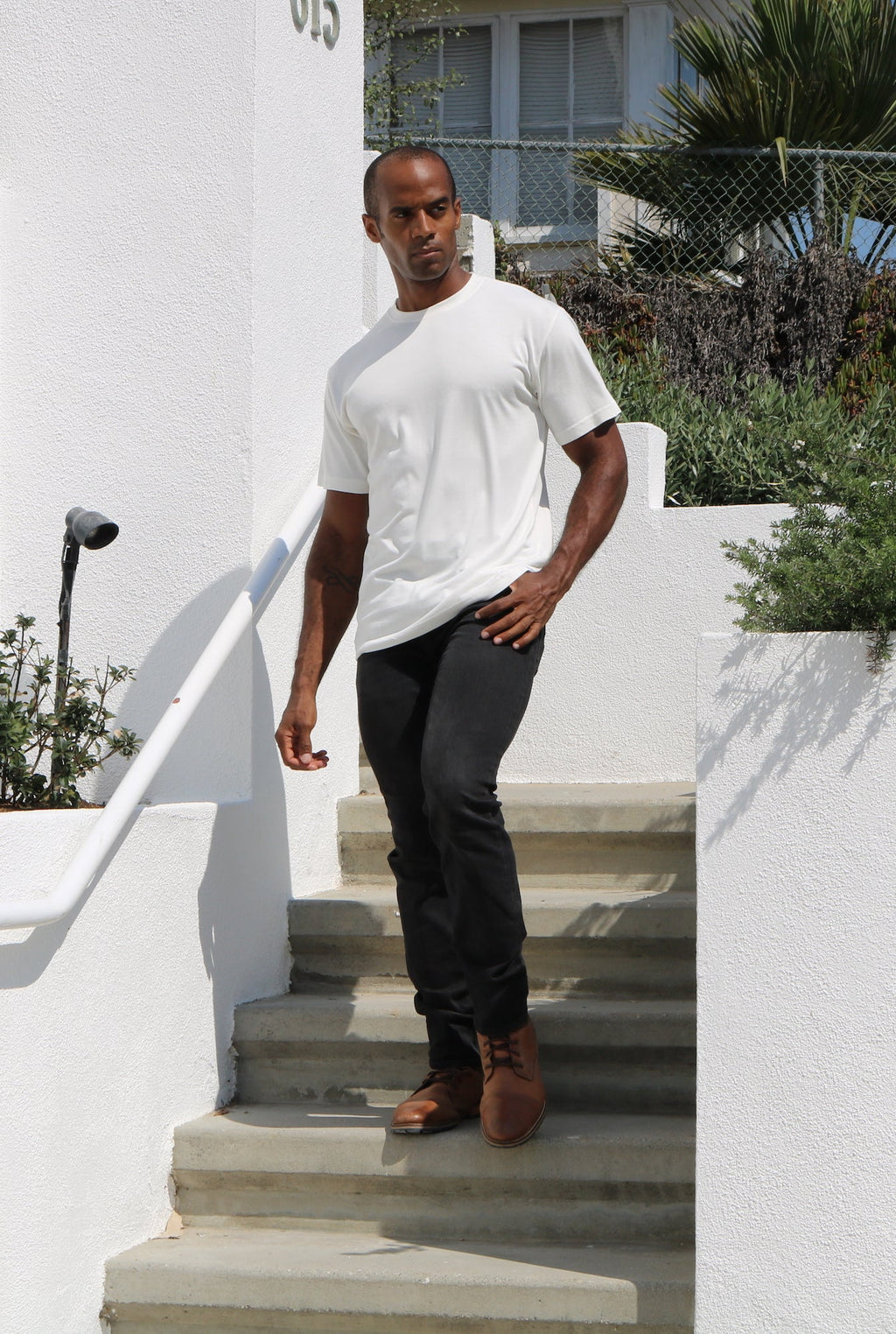 Men's short-sleeved bamboo t-shirt - classic fit